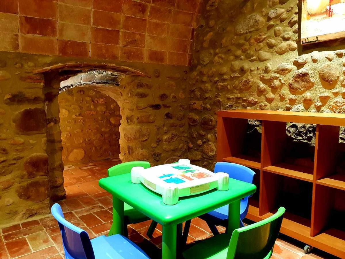 Masia Para Grupos Con Piscina Privada28 Pax Cabanelles Екстериор снимка