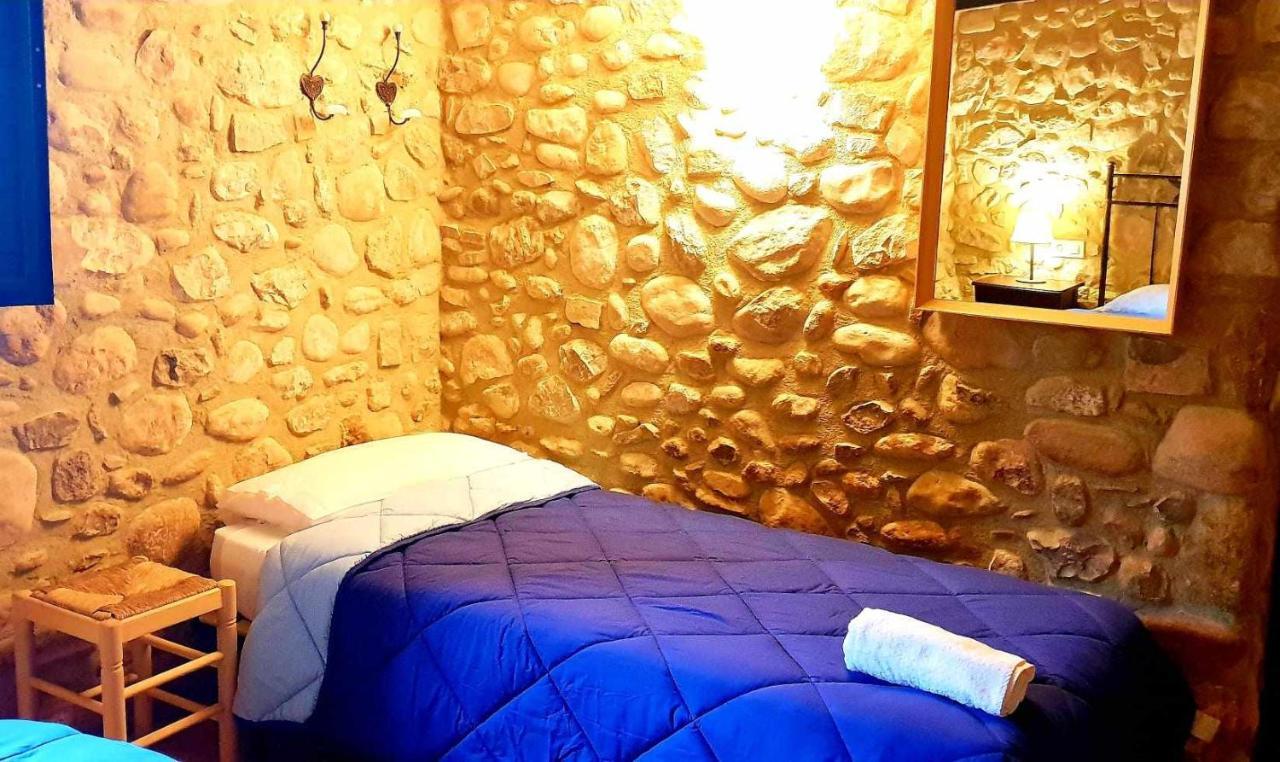 Masia Para Grupos Con Piscina Privada28 Pax Cabanelles Екстериор снимка
